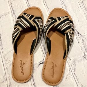 Universal Thread Slides